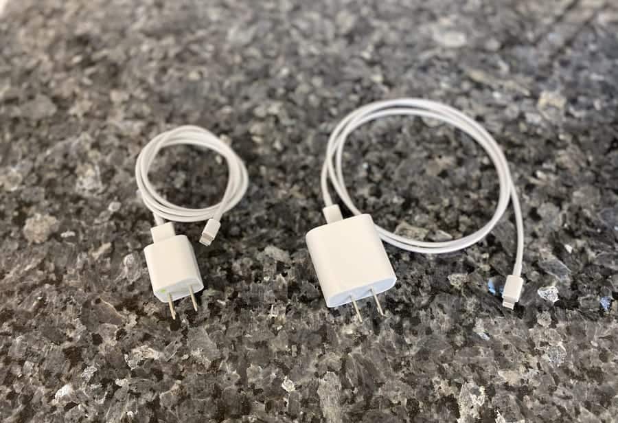 iPhone quick fast lightning usb c charger and cable