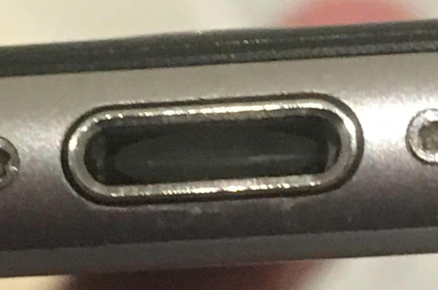 corroded iPhone charge port