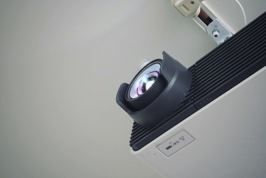 why does projector get noisy gizbuyer guide helpful fix tips